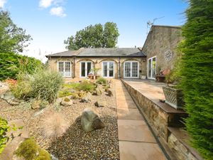 Photo 24- click for photo gallery